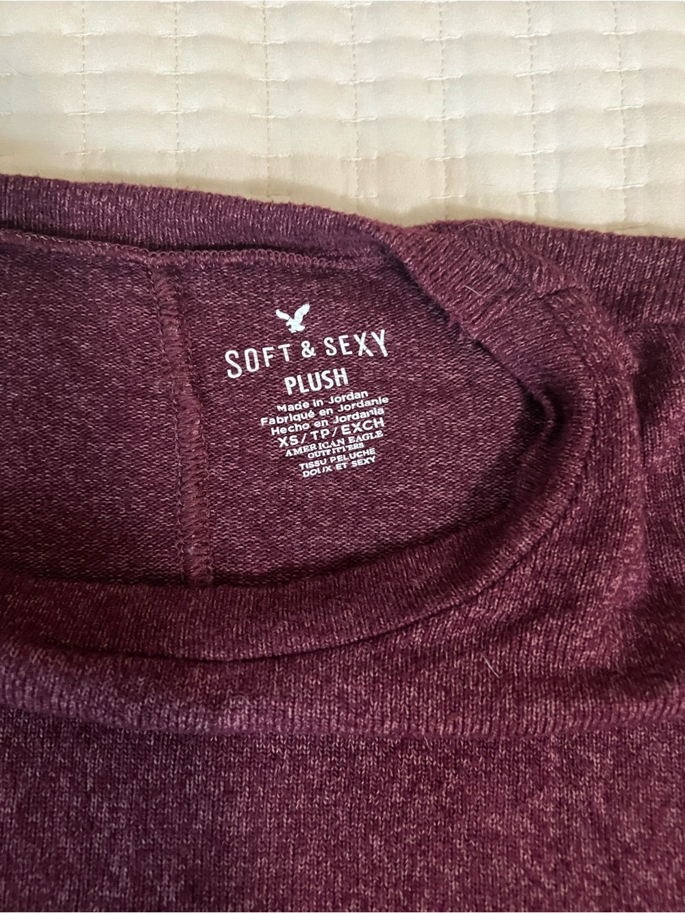 Hollister long sleeve Burgandy XS - Picture 3 of 3